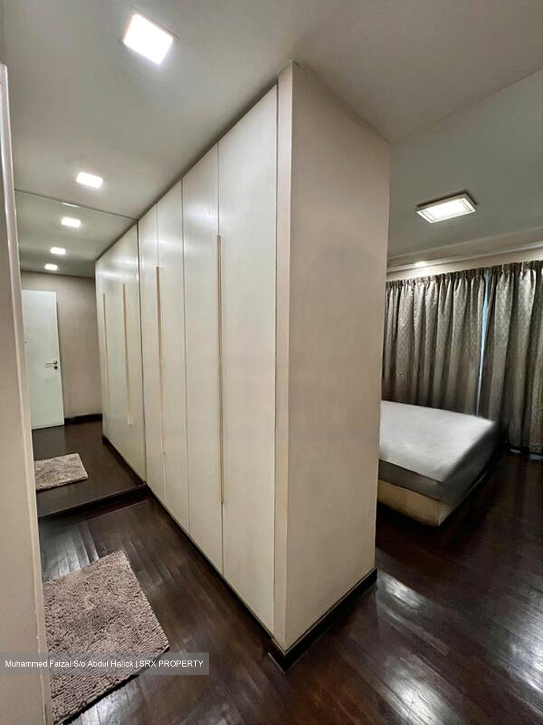 The Esparis (D18), Condominium #635137221